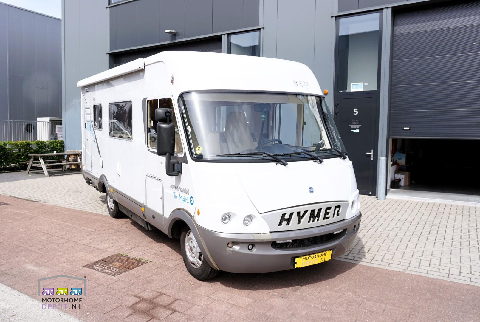 Hymer B544